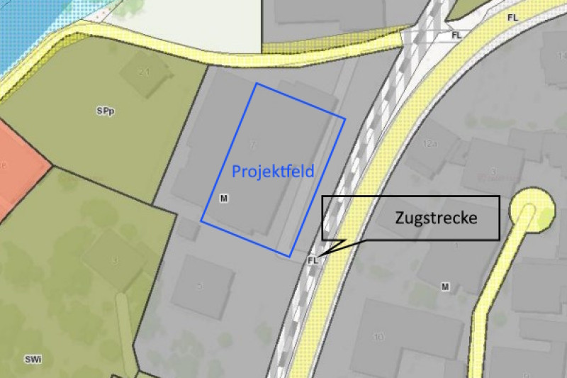 Erschütterungsmessungen zur Überprüfung möglicher  Auswirkungen von Zug auf geplantes Hotel